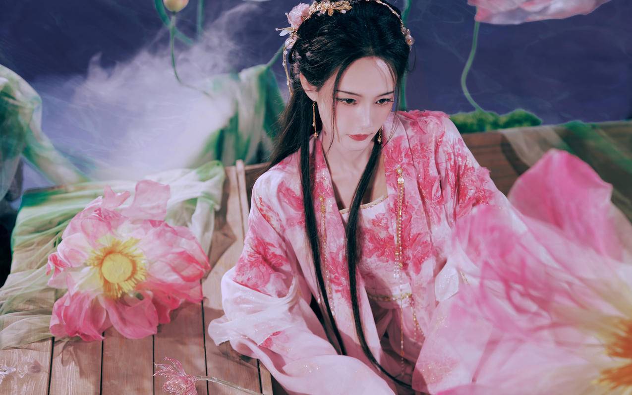 李一桐 荷花 古风美女 4K壁纸 3840x2400