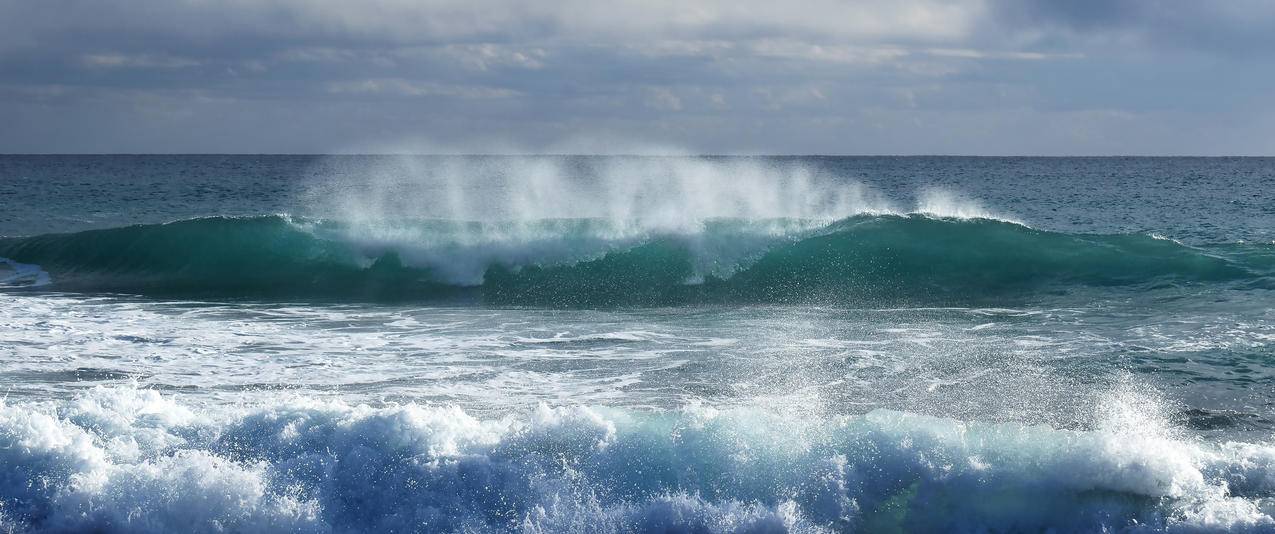 海浪 海边 5k 壁纸 桌面