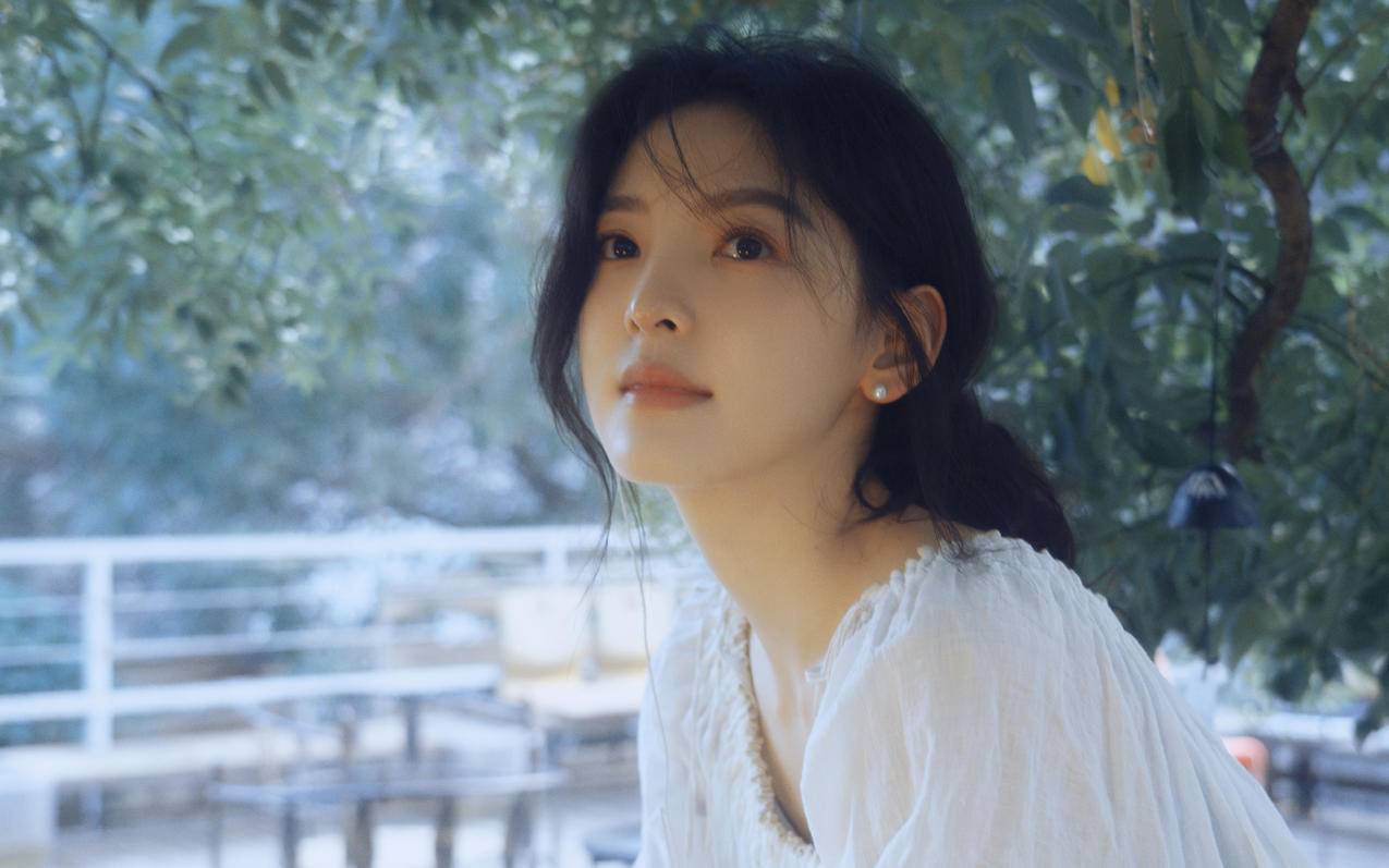 清新 养眼美女 章若楠 4K电脑壁纸 3840x2400