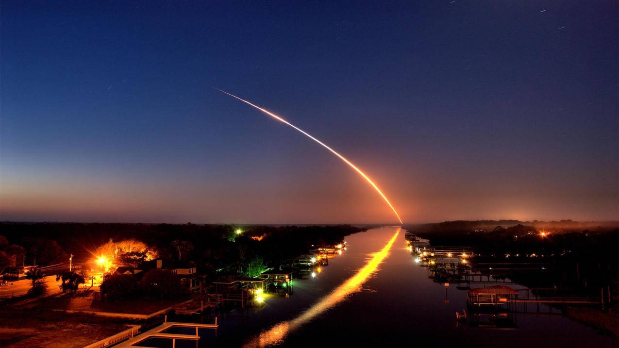 风景奇幻梦境夜空高清壁纸