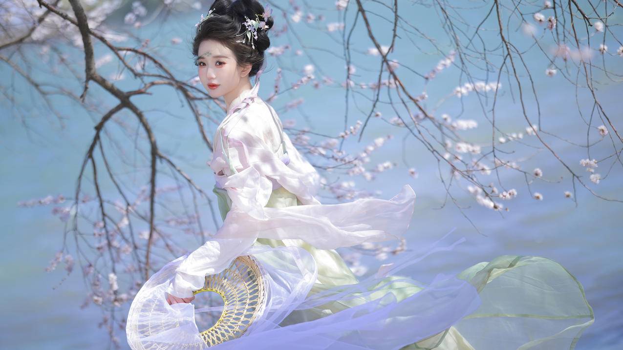 古风 樱花 女孩 神仙姐姐 4k桌面 3840x2160