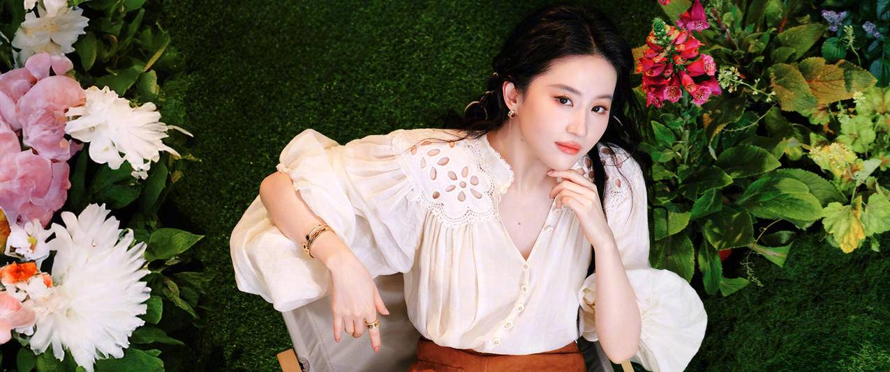 鲜花 绿色植物 高清美女 刘亦菲 3440x1440超高清带鱼屏壁纸
