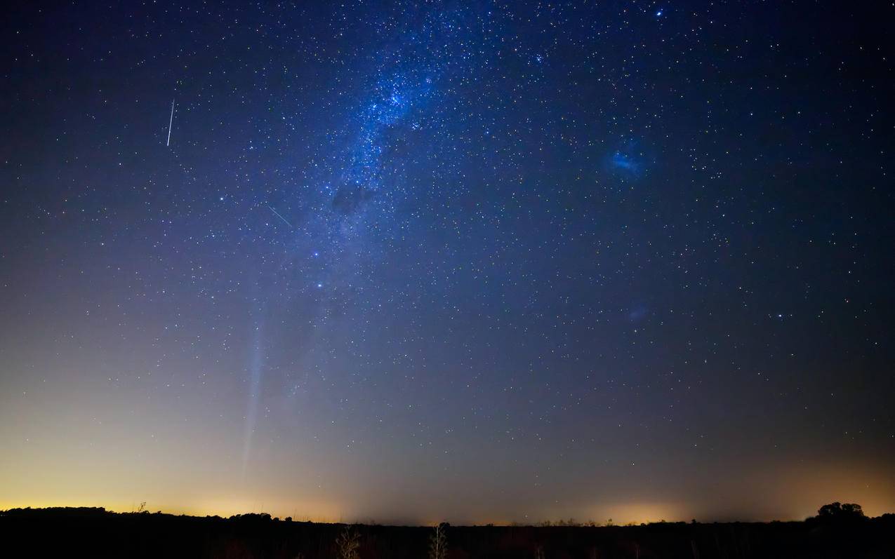 风景奇幻梦境星空高清壁纸