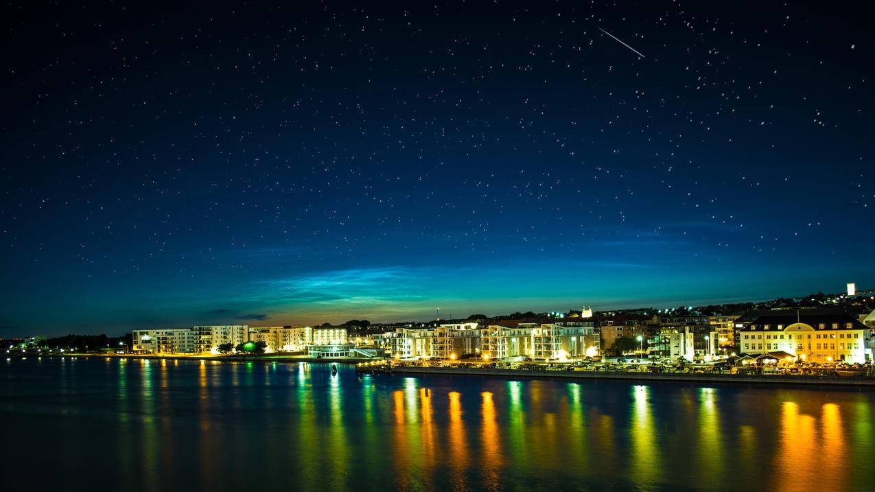 城市夜景星空4k壁纸