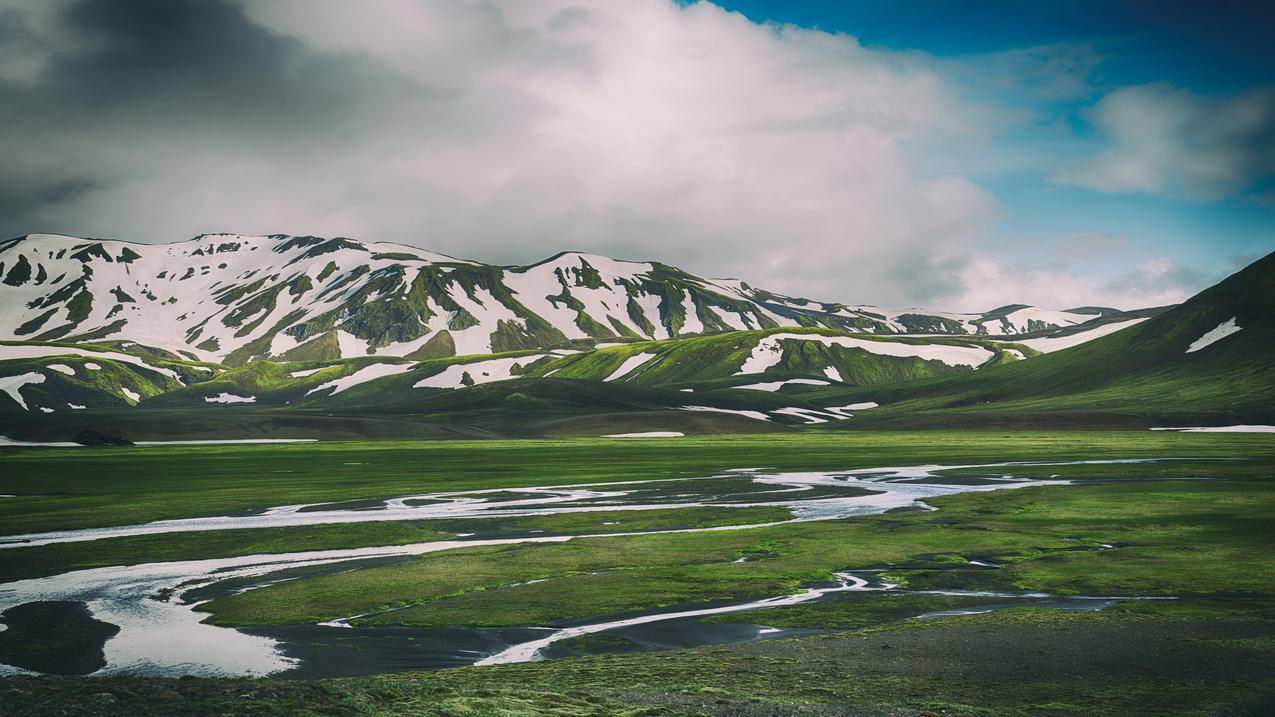 风景雪山河流4k高清壁纸