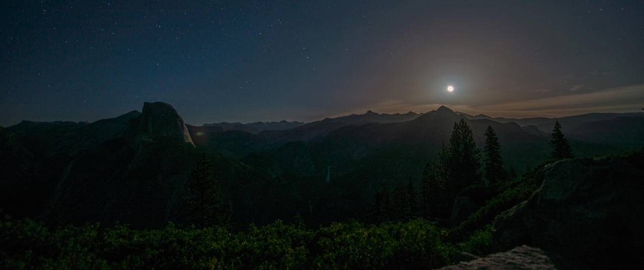 优胜美地月亮升起风景带鱼屏壁纸