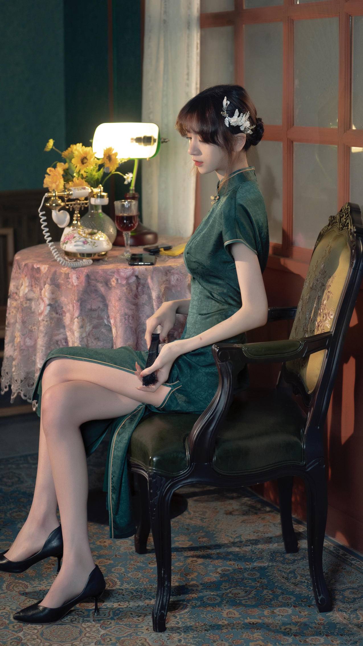 [LIGUI丽柜] 安娜 - 古典长腿旗袍美女美图录