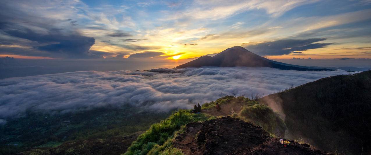 印度尼西亚巴吞尔火山风景3440x1440带鱼屏壁纸