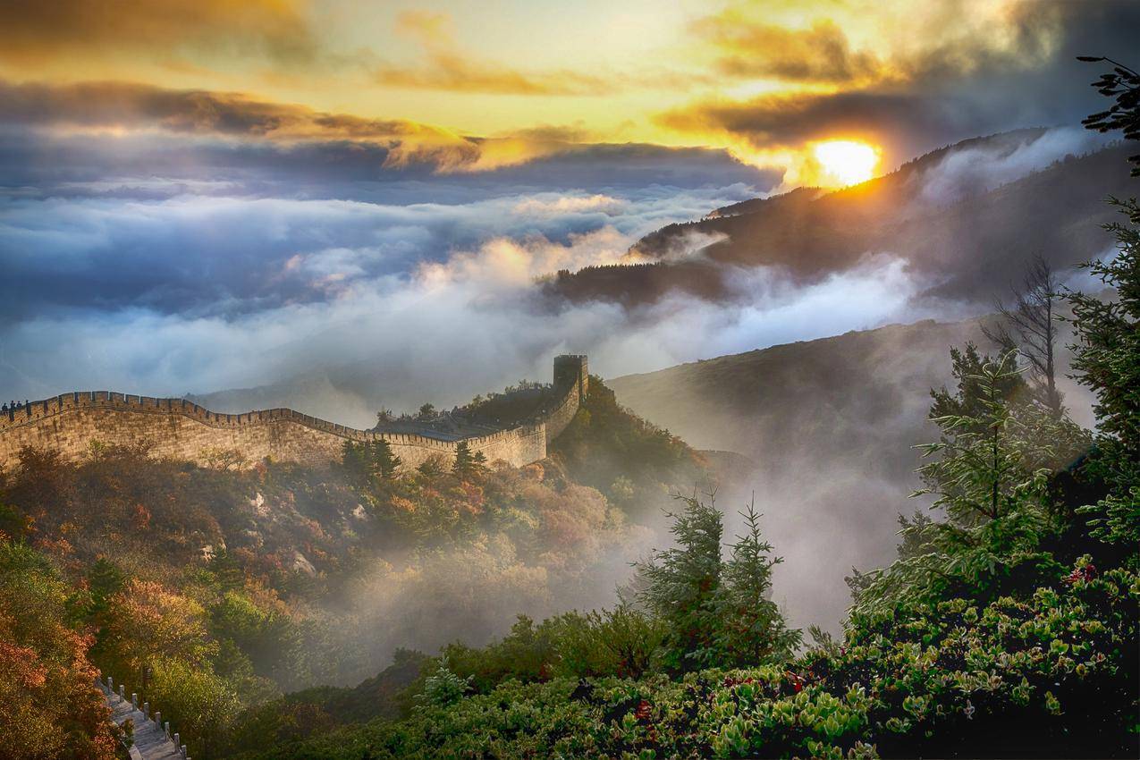 长城 天空 云 雾 太阳 景区 7k风景高清图片