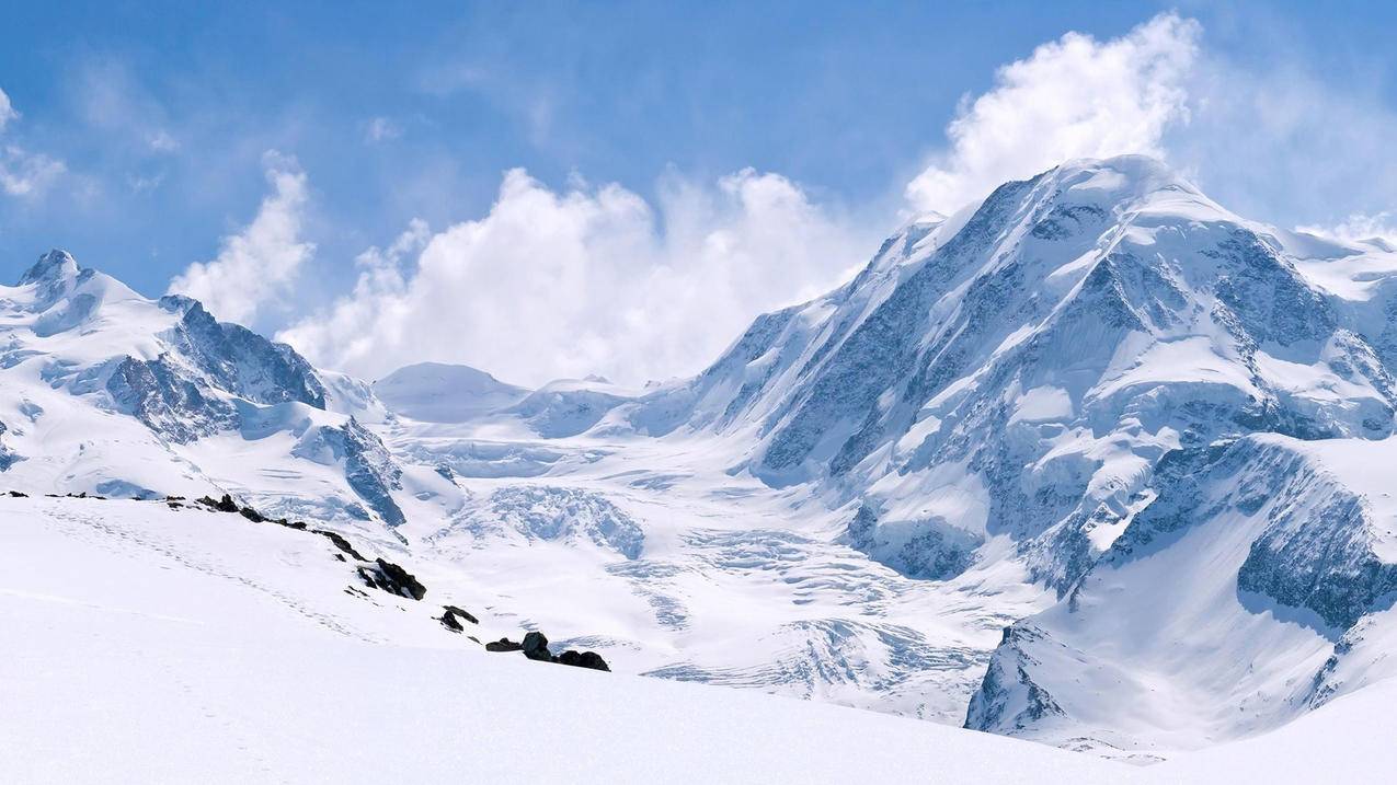 冰天雪地皑皑白雪雪山高清壁纸