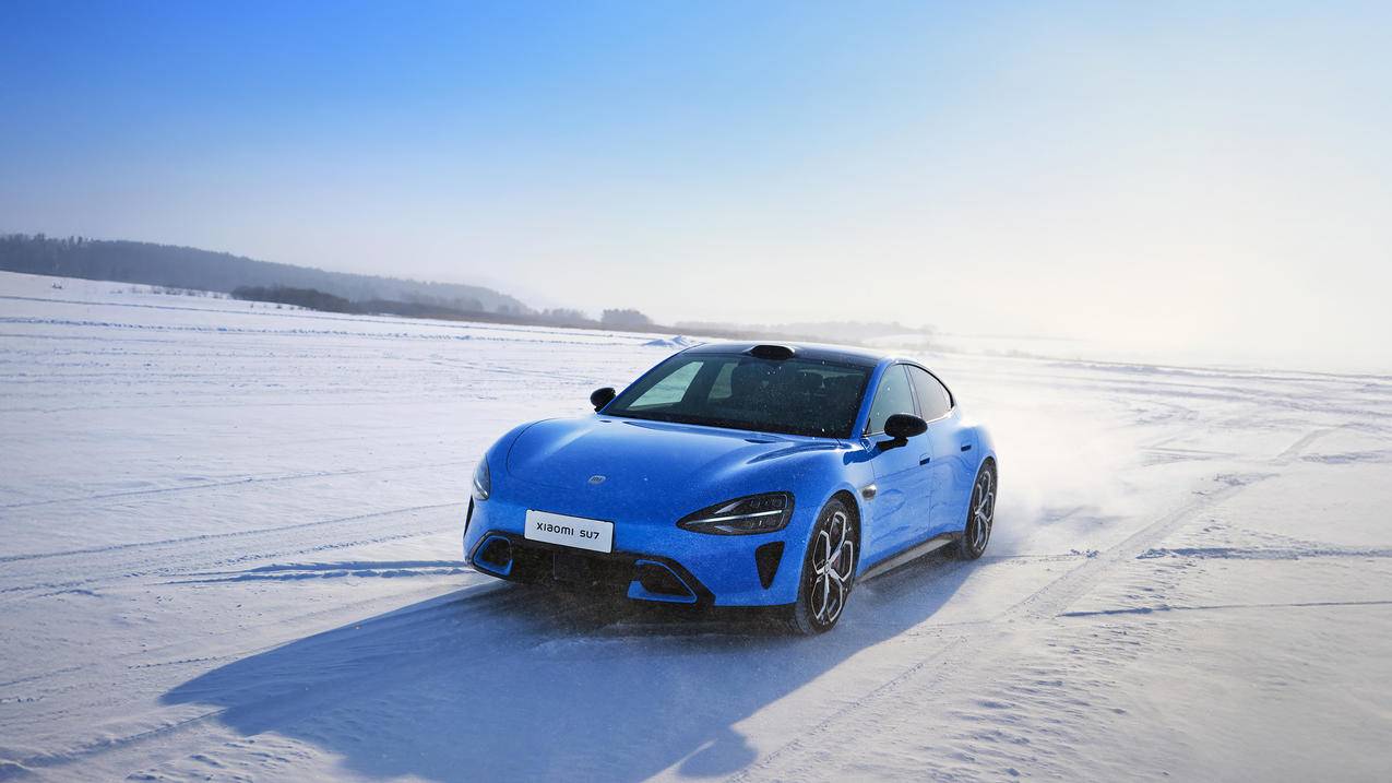 小米新一代SU7冰雪4K壁纸3840x2160