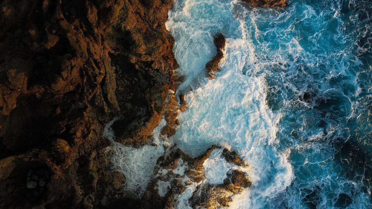 海浪 海崖 蔚蓝 4K高清风景壁纸