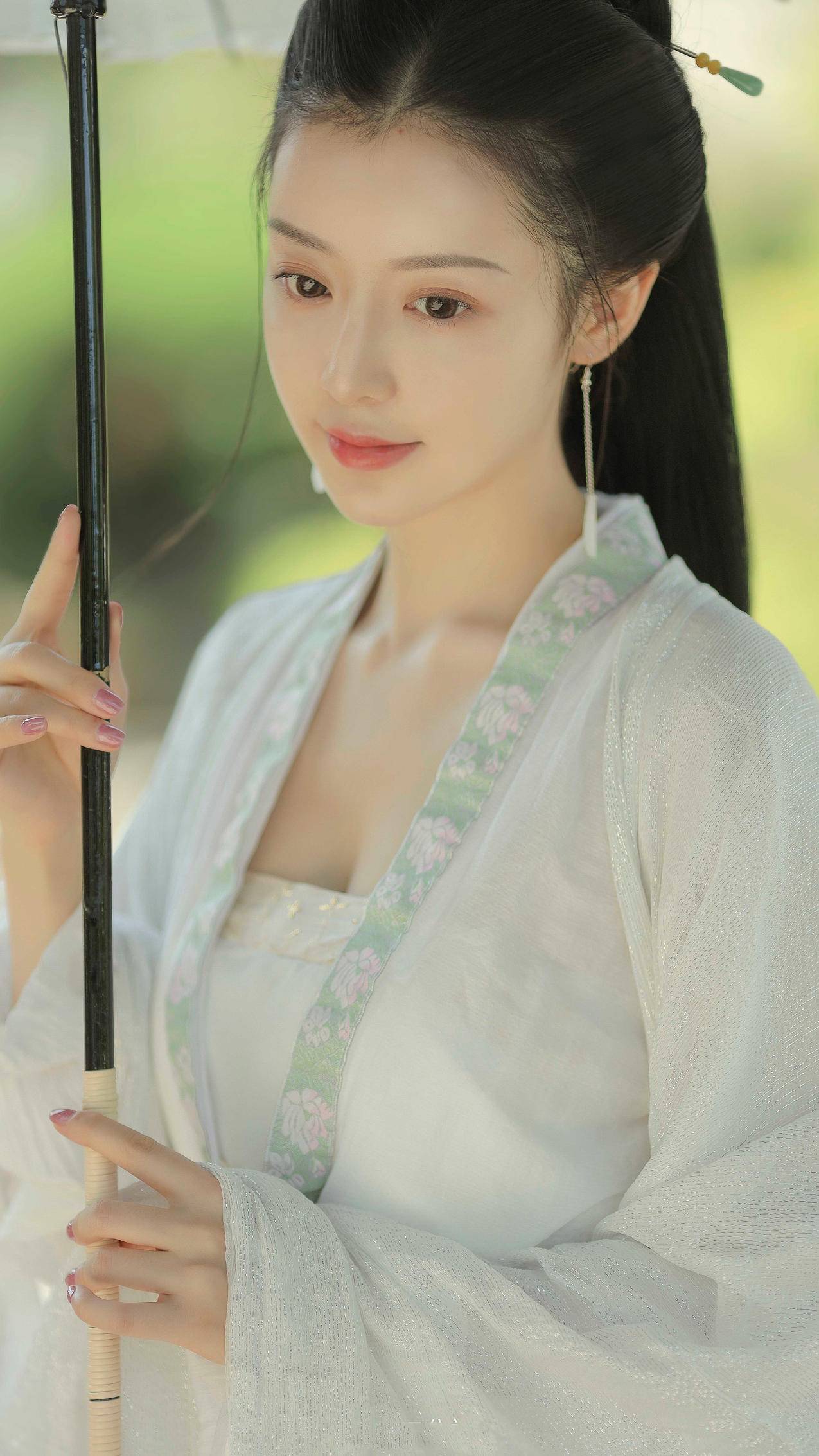 古风 古装 清纯 唯美美女4k高清手机壁纸2160x3840