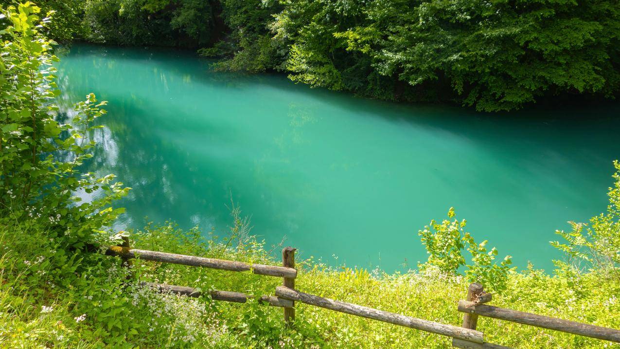 绿水青山 夏天风景 5K壁纸