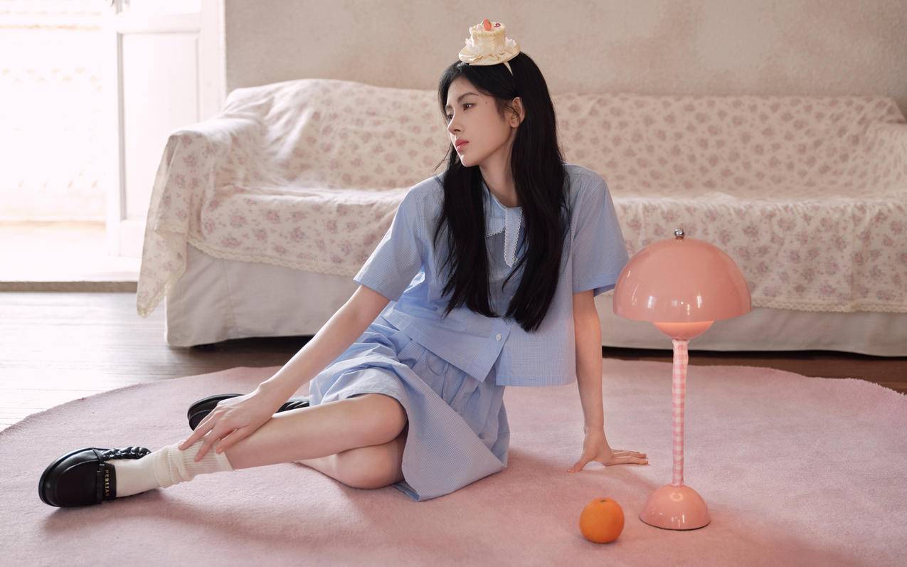 鞠婧祎 蛋糕头饰 公主 4K美女壁纸 3840x2400