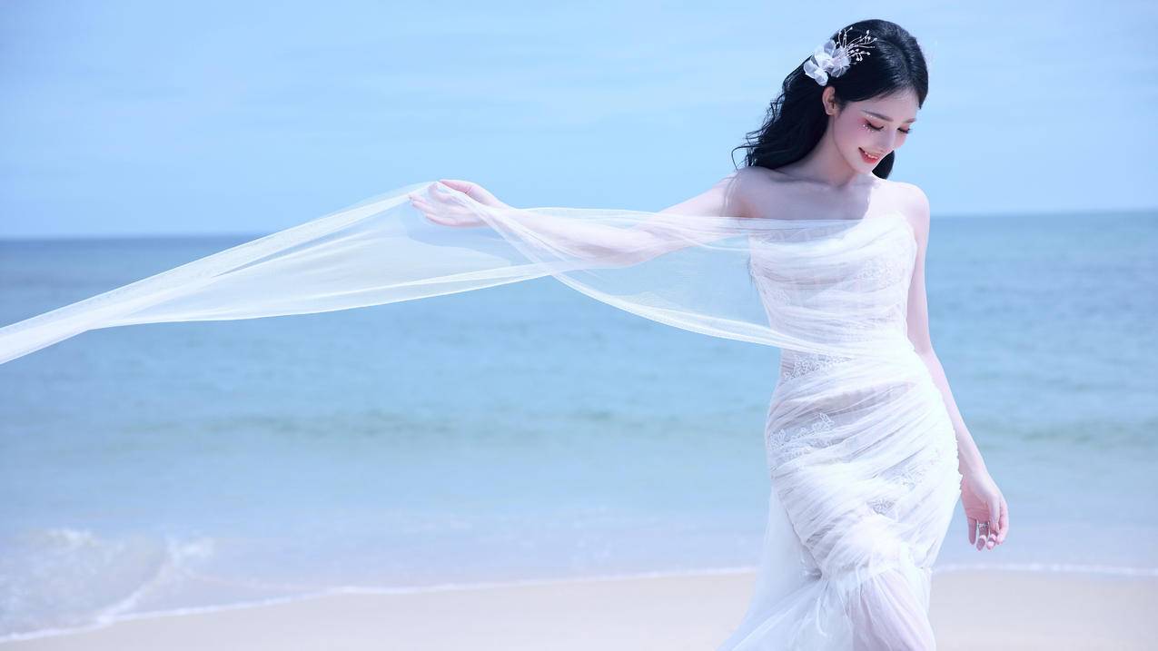 彭小苒 白色纱裙 海边 5K唯美桌面 5120x2880